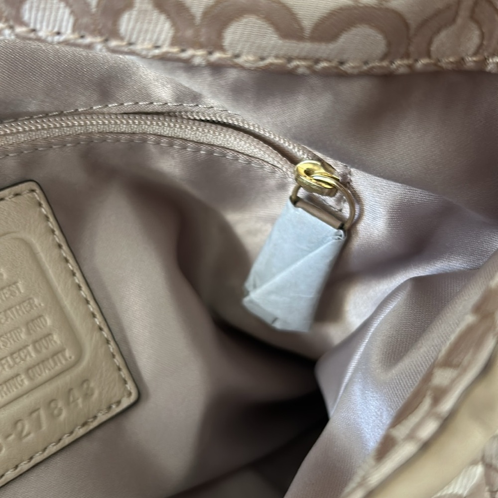 Coach Beige Signature Shoulder Bag - Picture 13 of 17
